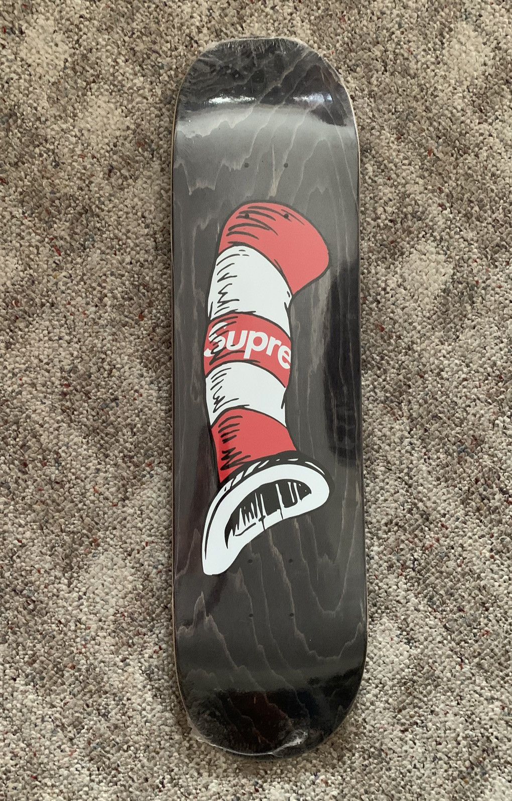 Supreme Supreme Cat in The Hat Skate Deck (F/W 18) Size ONE SIZE - 1 Thumbnail