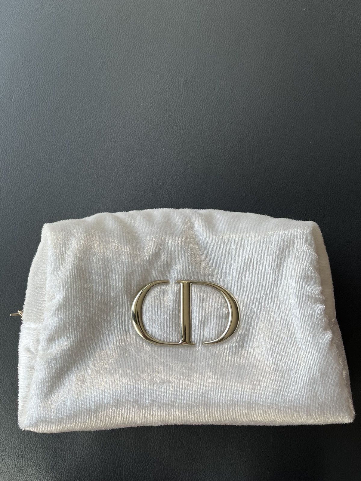 Dior Brand New Dior CD Logo Cosmetic Toiletries Bag Size ONE SIZE - 1 Thumbnail