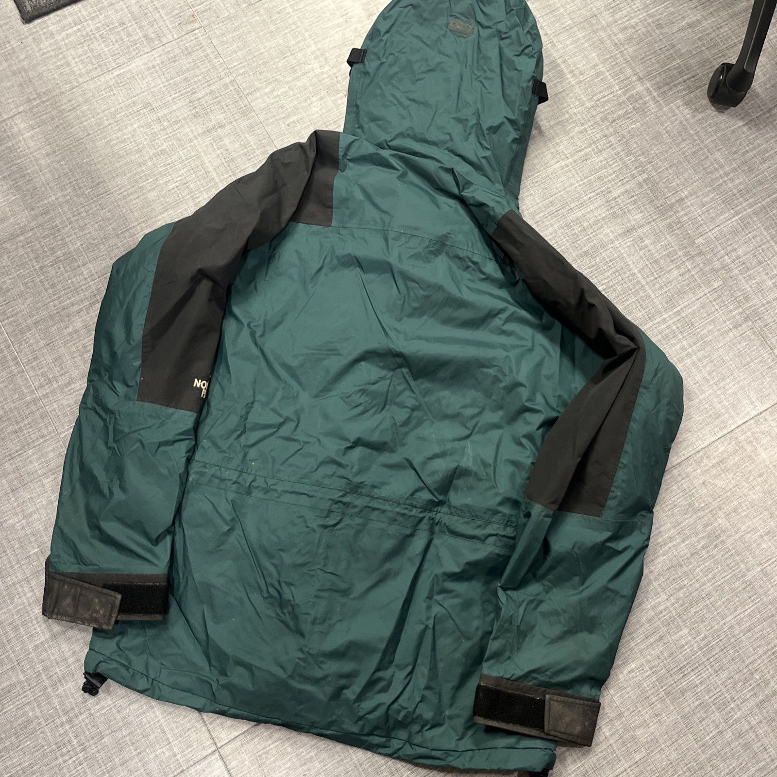 Goretex × The North Face × Vintage Crazy VTG 90s The Northface Mountaineer All Weather Jacket Size US L / EU 52-54 / 3 - 8 Thumbnail