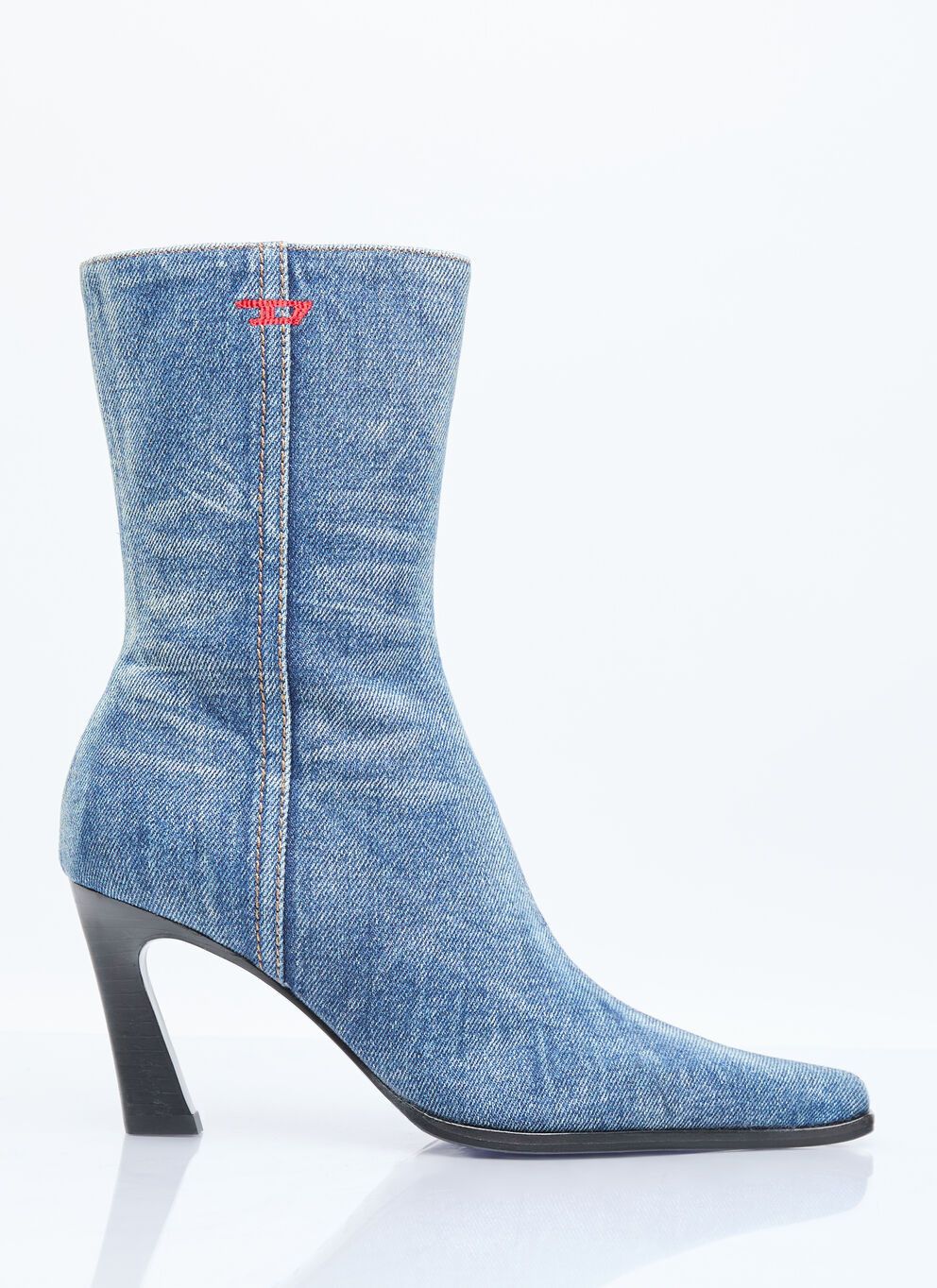 image of Diesel D-Allas Bt Boots in Blue, Women's (Size 11)
