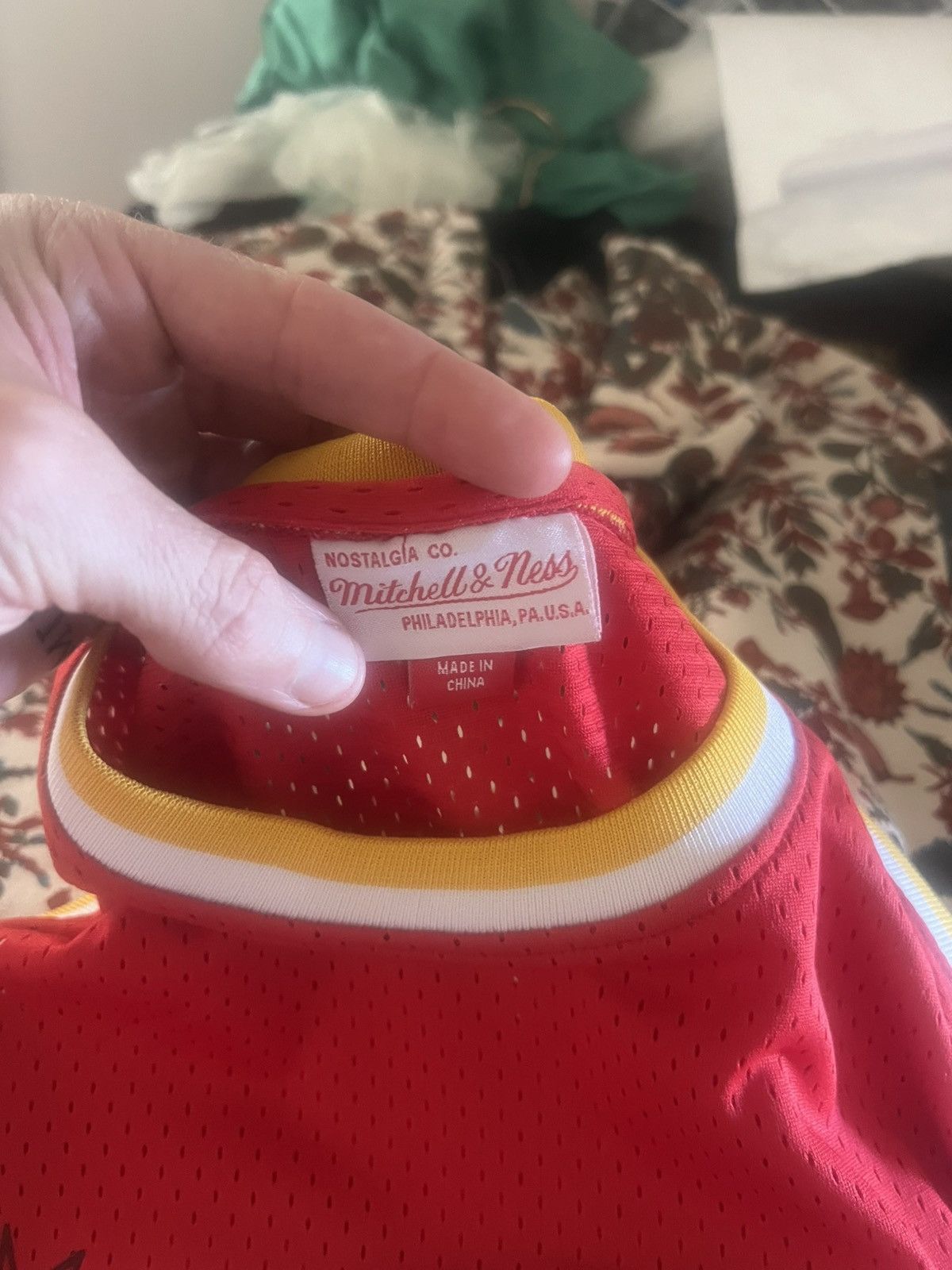Mitchell & Ness Mitchell & Ness BR remix Travis Scott Houston Rockets jersey Size US M / EU 48-50 / 2 - 6 Thumbnail