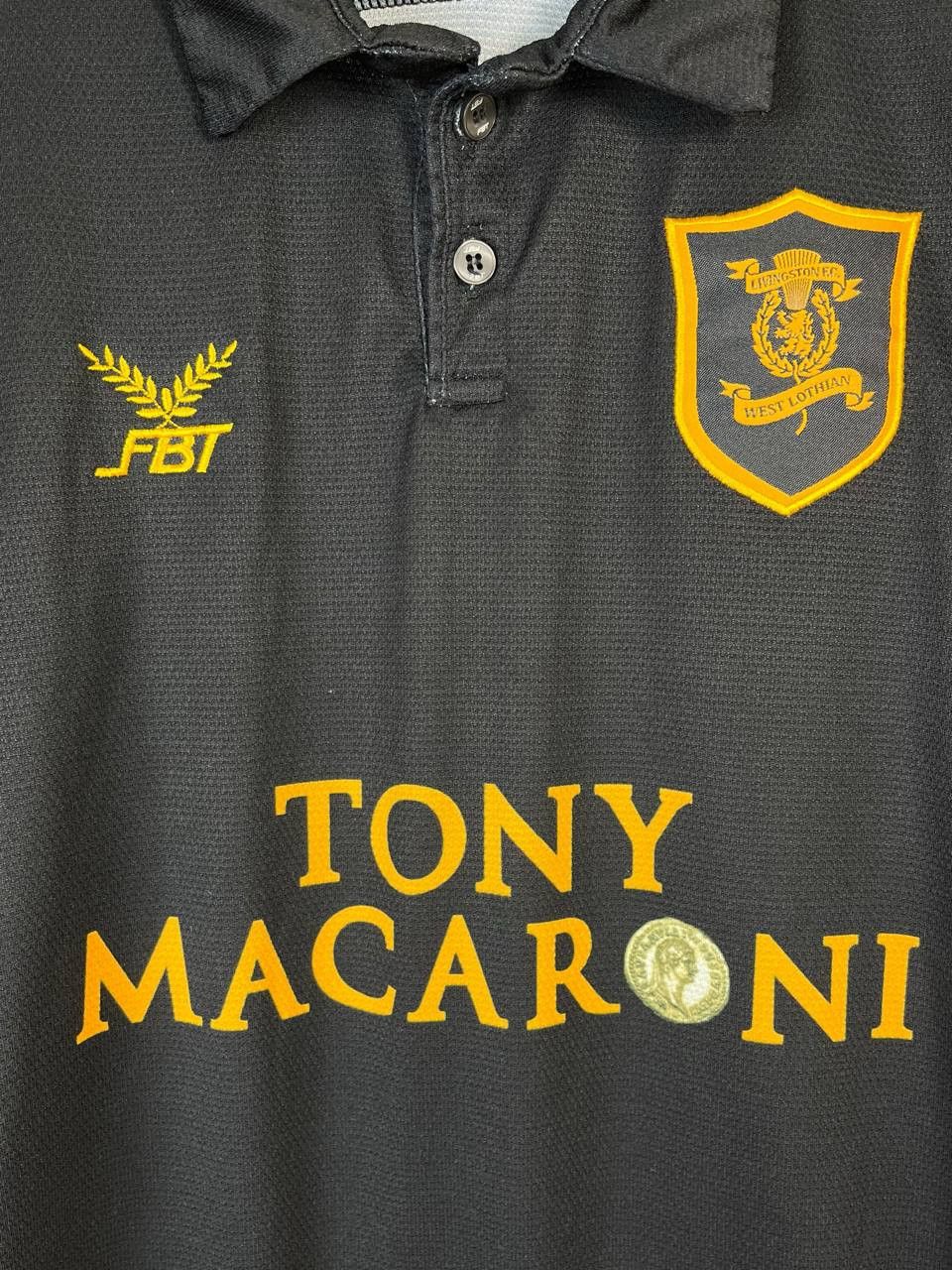 Gear for Sports LIVINGSTON FC 2018 2019 HOME SHIRT JERSEY TONY MACARONI Sz S Size US S / EU 44-46 / 1 - 2 Thumbnail