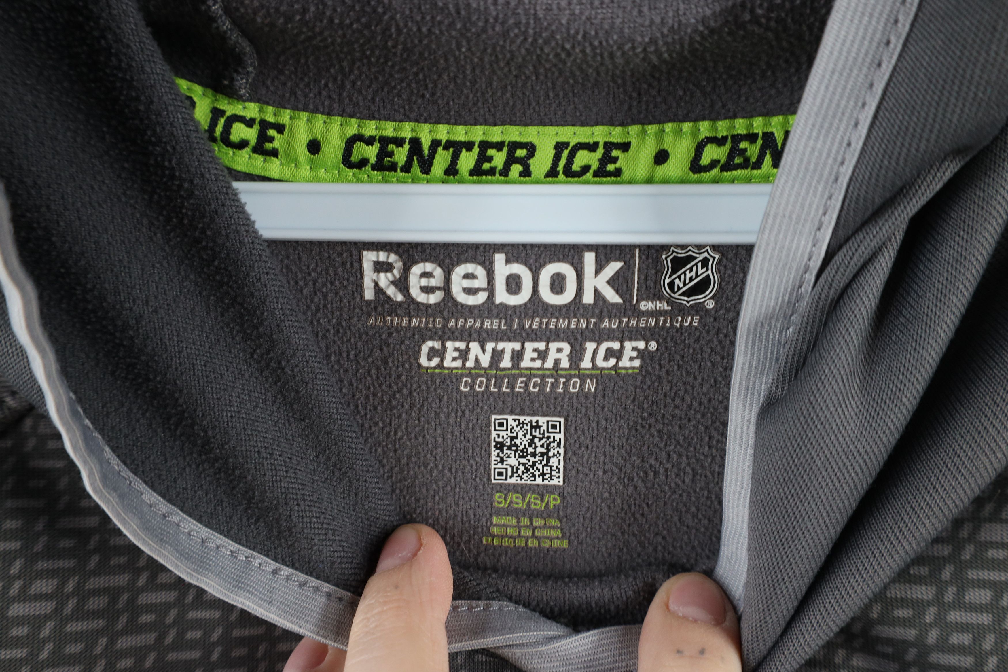 Reebok × Vintage Reebok Winter Classic Chicago Blackhawks Hockey Hoodie Gray Size US S / EU 44-46 / 1 - 10 Thumbnail