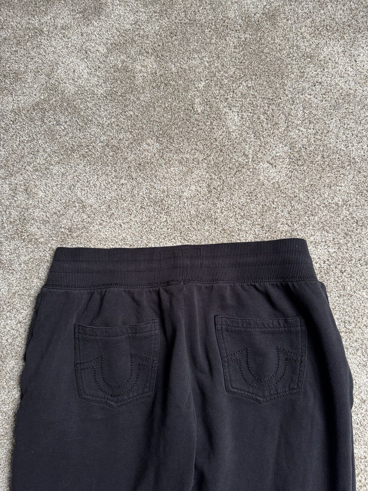 True Religion BLACK TRUE RELIGION CUFFED SWEATPANTS Size US 32 / EU 48 - 6 Thumbnail