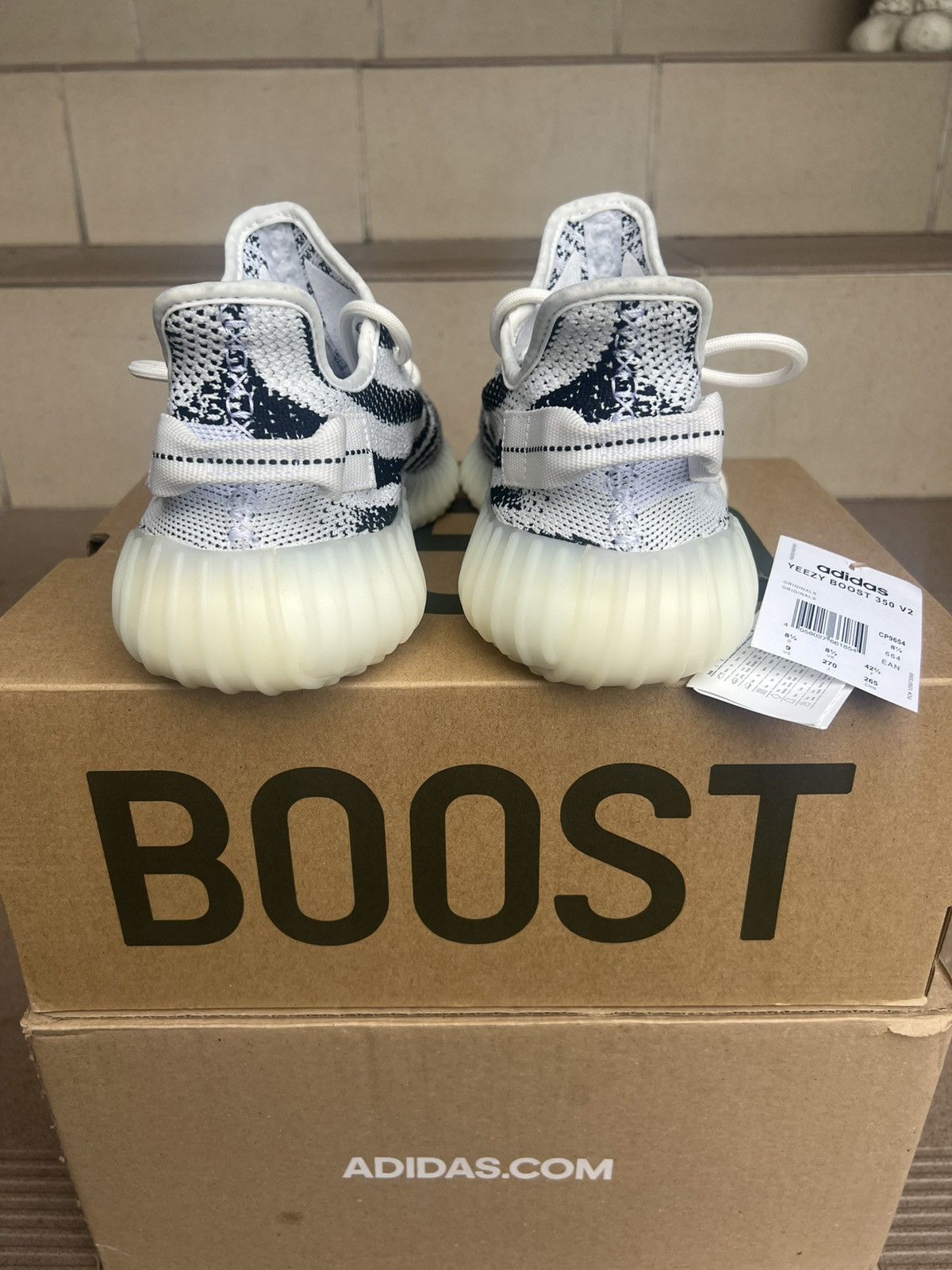 Kanye West Yeezy Sply 350 V2 Zebra 2023 Size US 9 / EU 42 - 2 Thumbnail