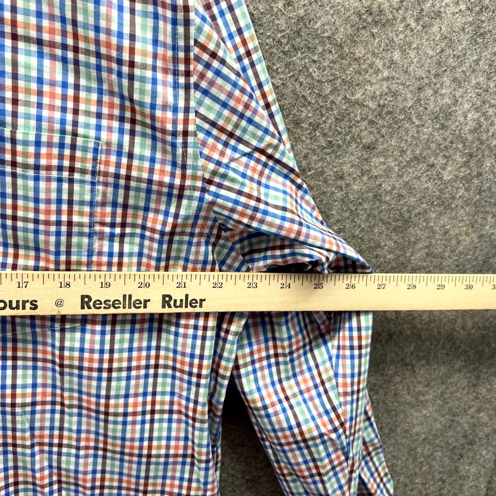 Izod VINTAGE Izod Shirt Men Large Blue Button-Down Non Iron Stretch Gingham Plaid Dress Shirt Size 42R - 6 Thumbnail