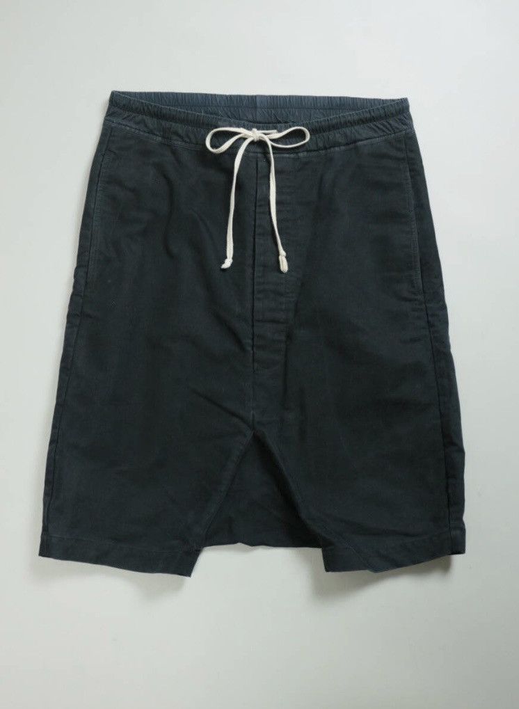 Rick Owens Rick owens wax pods shorts olmar and mirta black | Grailed