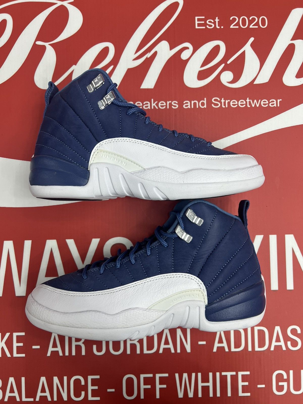 Jordan Brand Air Jordan 12 Indigo Size 6Y Size US 6 / EU 39 - 3 Thumbnail