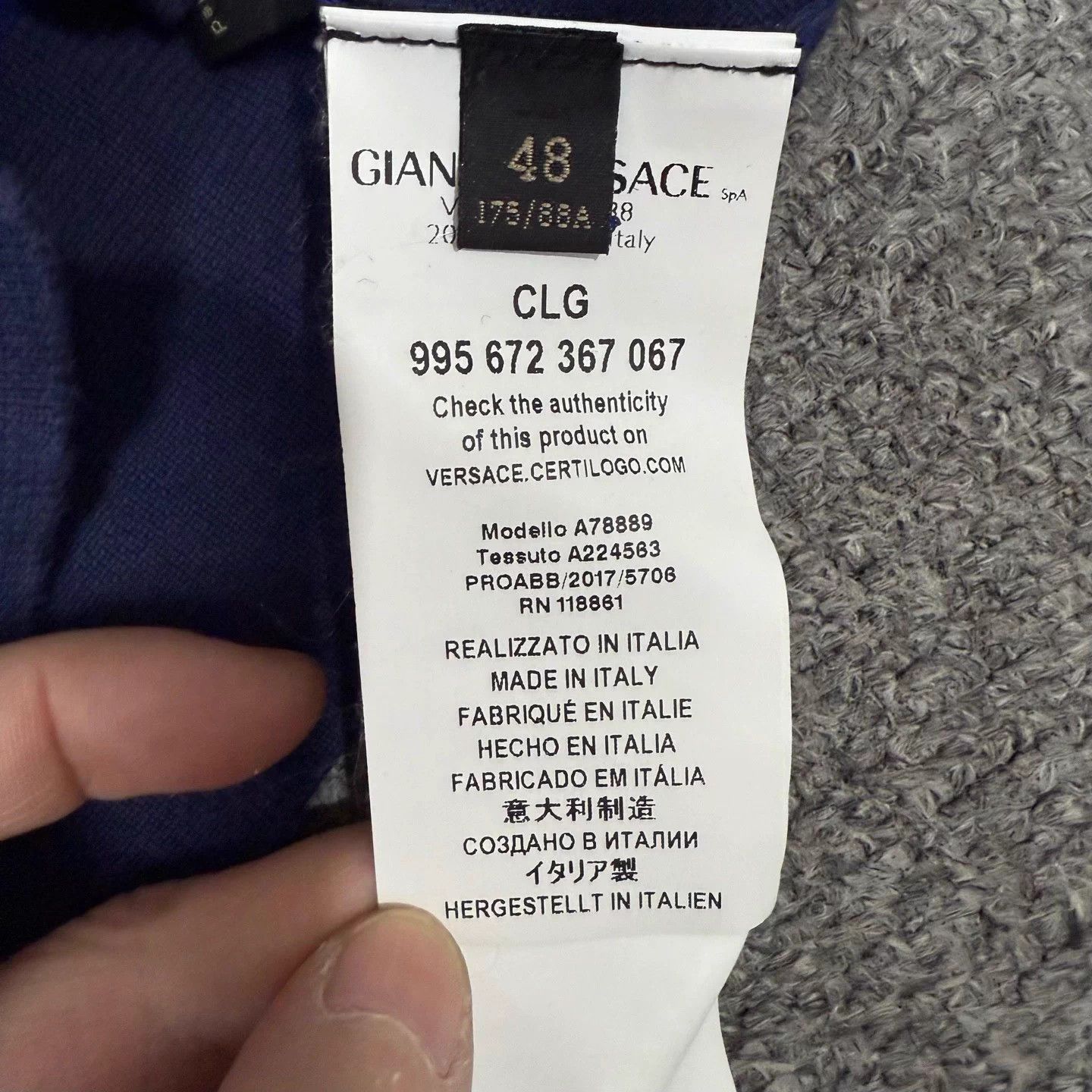 Versace Versace colorblock Medusa intarsia long sleeve knit Size US M / EU 48-50 / 2 - 4 Thumbnail
