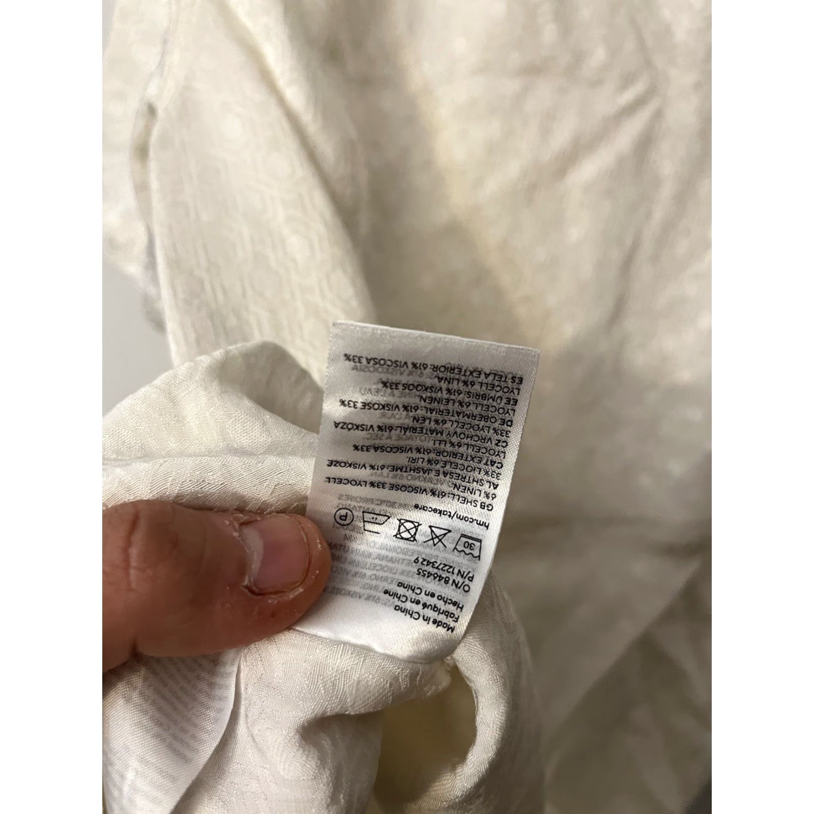 H&M H&M Geometric Button-Down Shirt Short Sleeve Ivory Linens Linen Lyocell Viscose Small Men Size US 29 - 4 Thumbnail
