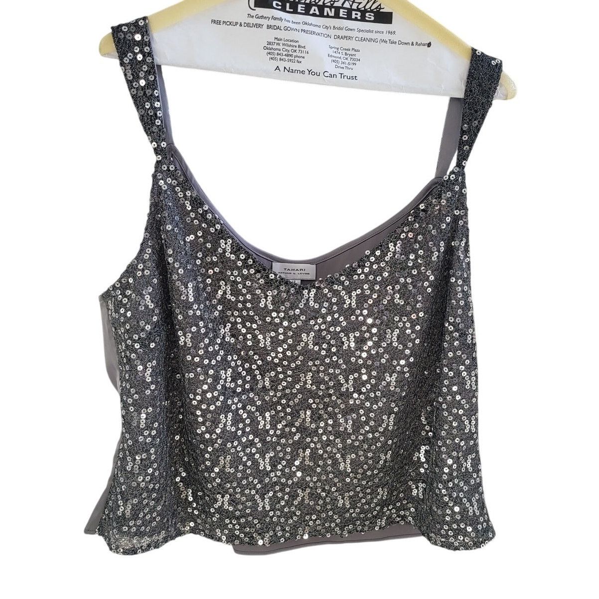 Other Tahari Silver Sequin Front V Neck Blouse - Size 18 Size XXL / US 16-18 / IT 52-54 - 1 Thumbnail