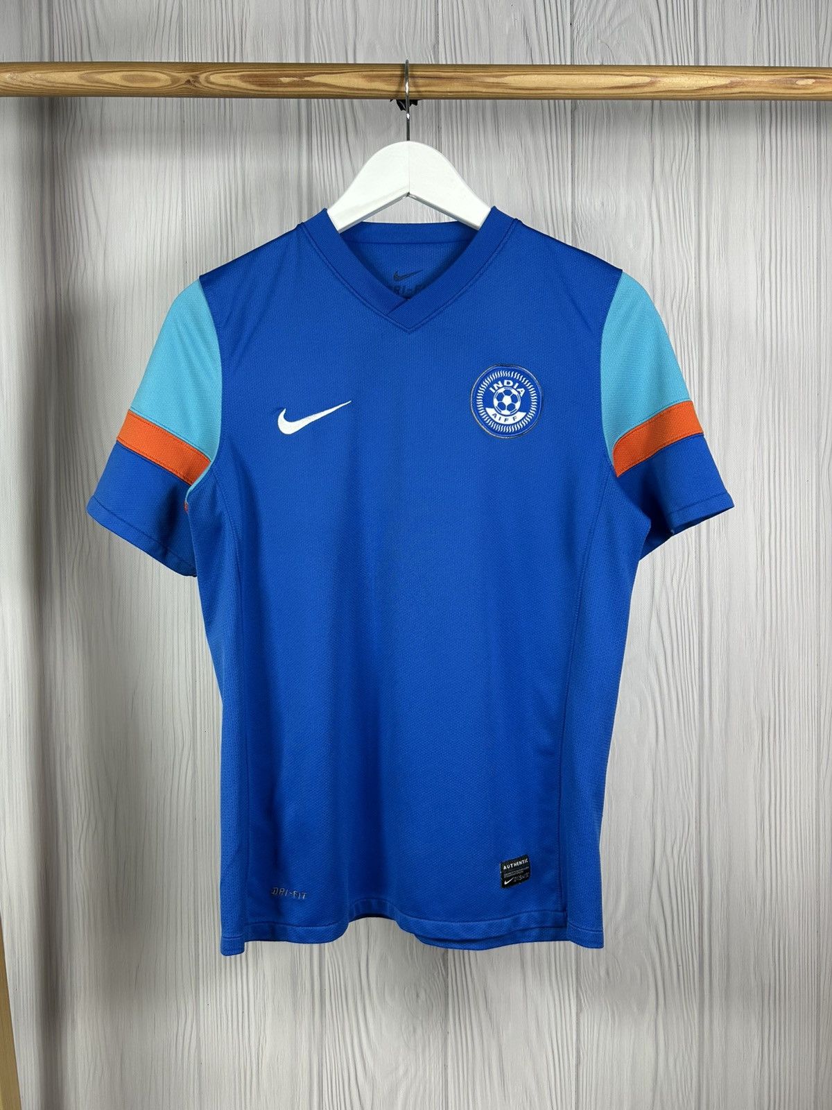 Nike Vintage India 2010/12 Home Jersey Shirt Size S Size US S / EU 44-46 / 1 - 1 Thumbnail