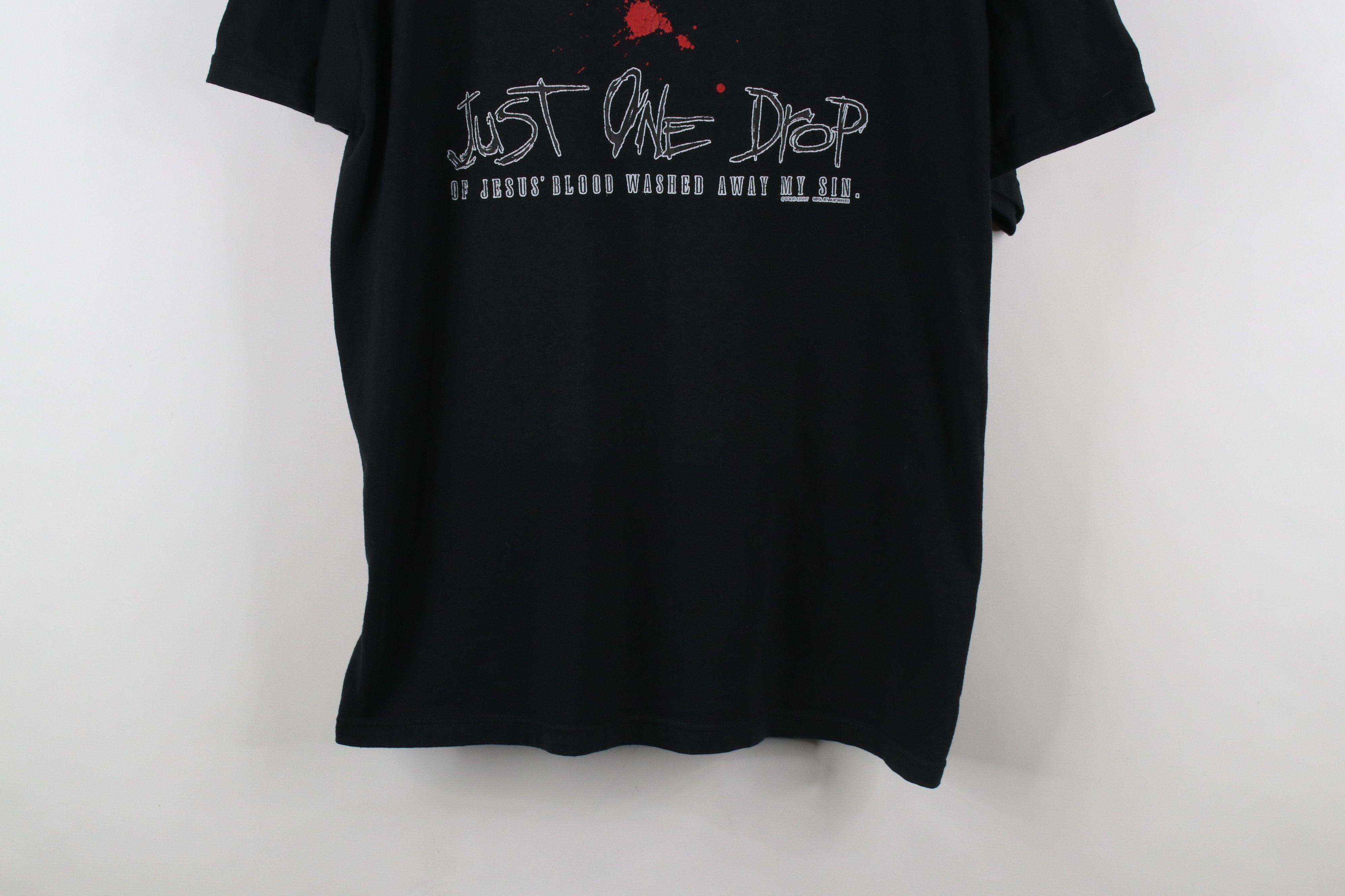 Vintage Vintage 90s Y2K Just One Drop Jesus Blood Sin T-Shirt Black Size US L / EU 52-54 / 3 - 3 Thumbnail
