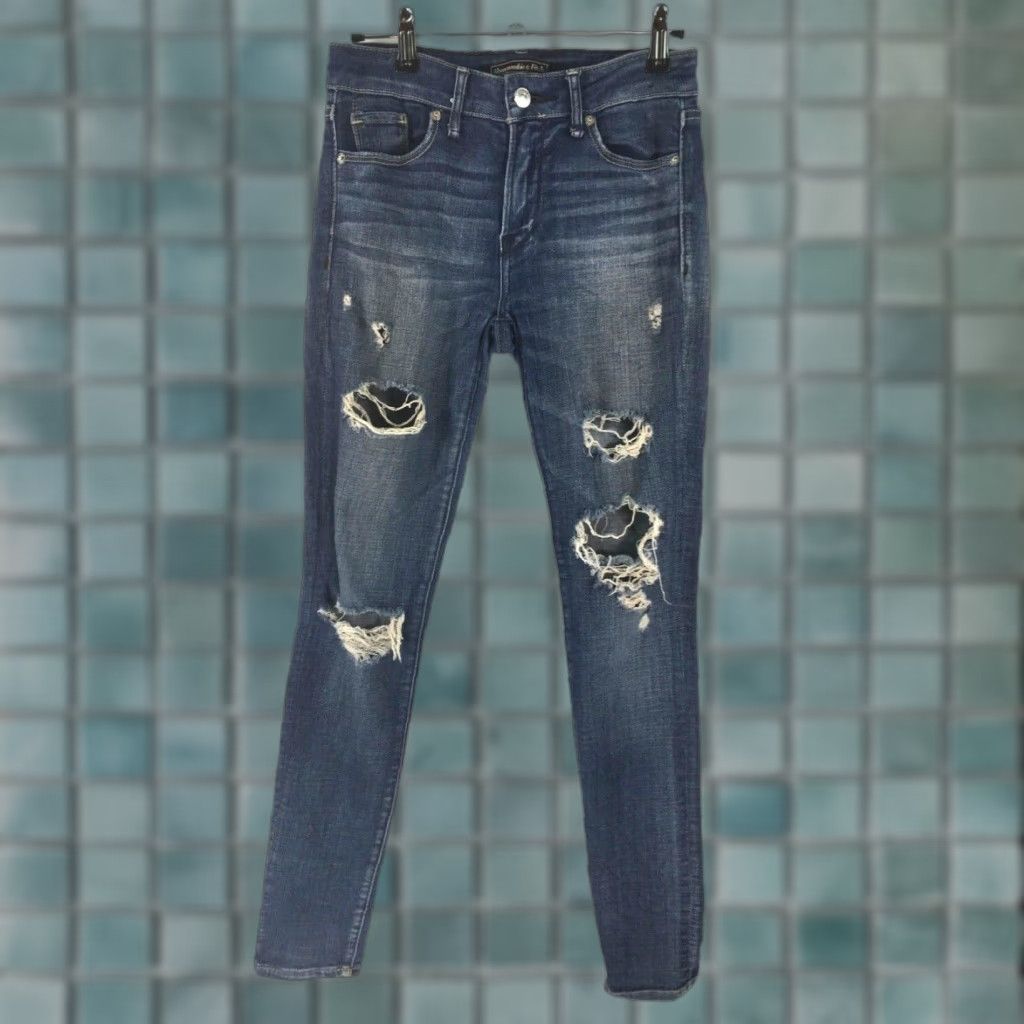 Abercrombie & Fitch Abercrombie & Fitch Signature Collection Jeans Women Distressed Blue Skinny 26" Waist 28" Inseam Size 26 Size 42" / US 20 - 1 Thumbnail