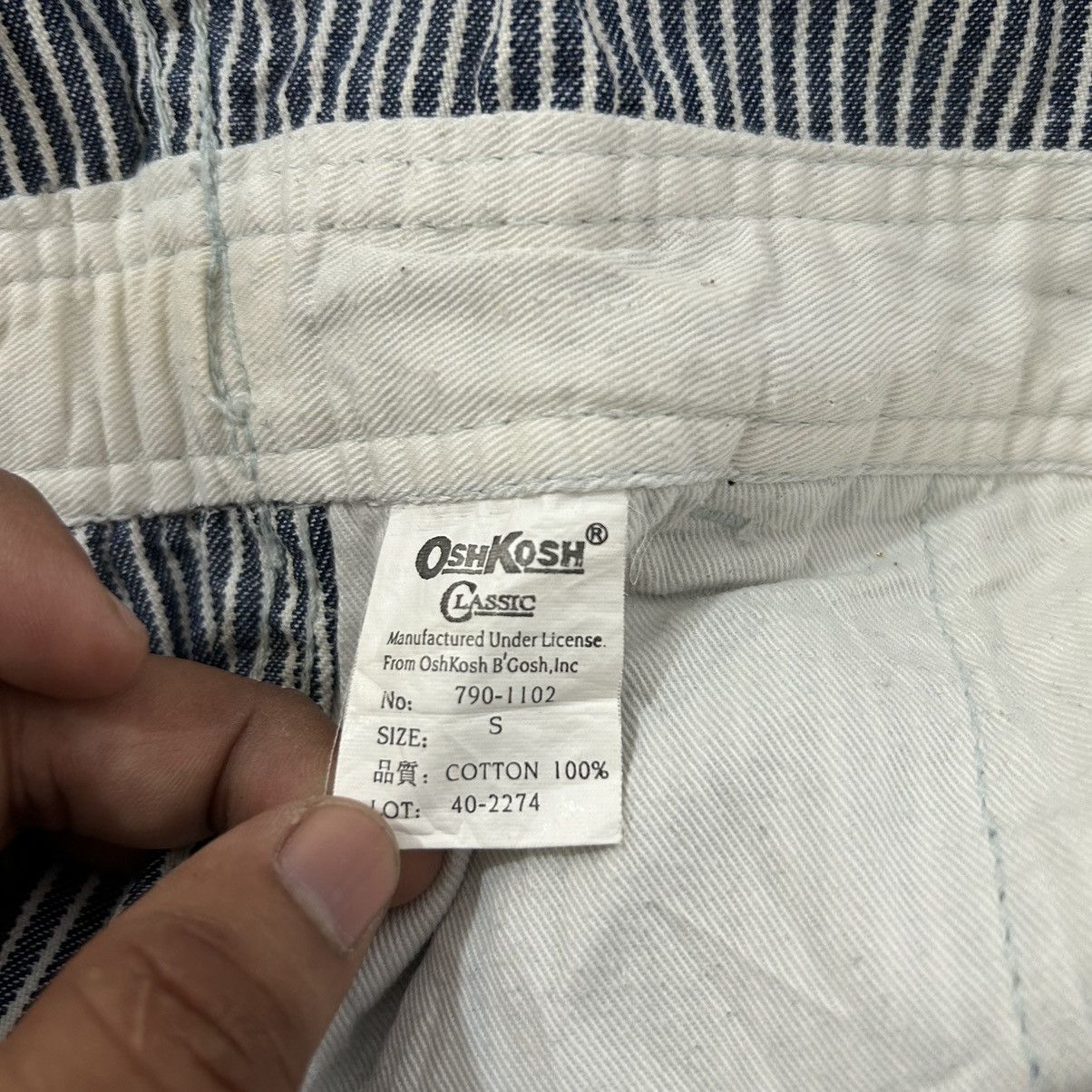 Vintage Vintage Oshkosh Hickory Stripe Distressed Workwear Jumpsuit Size US 34 / EU 50 - 16 Thumbnail