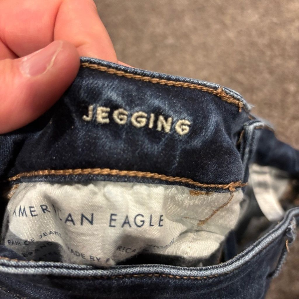 American Eagle Outfitters American Eagle Outfitters Women's Dark Blue Skinny Jeans Size 32" / US 10 / IT 46 - 8 Thumbnail