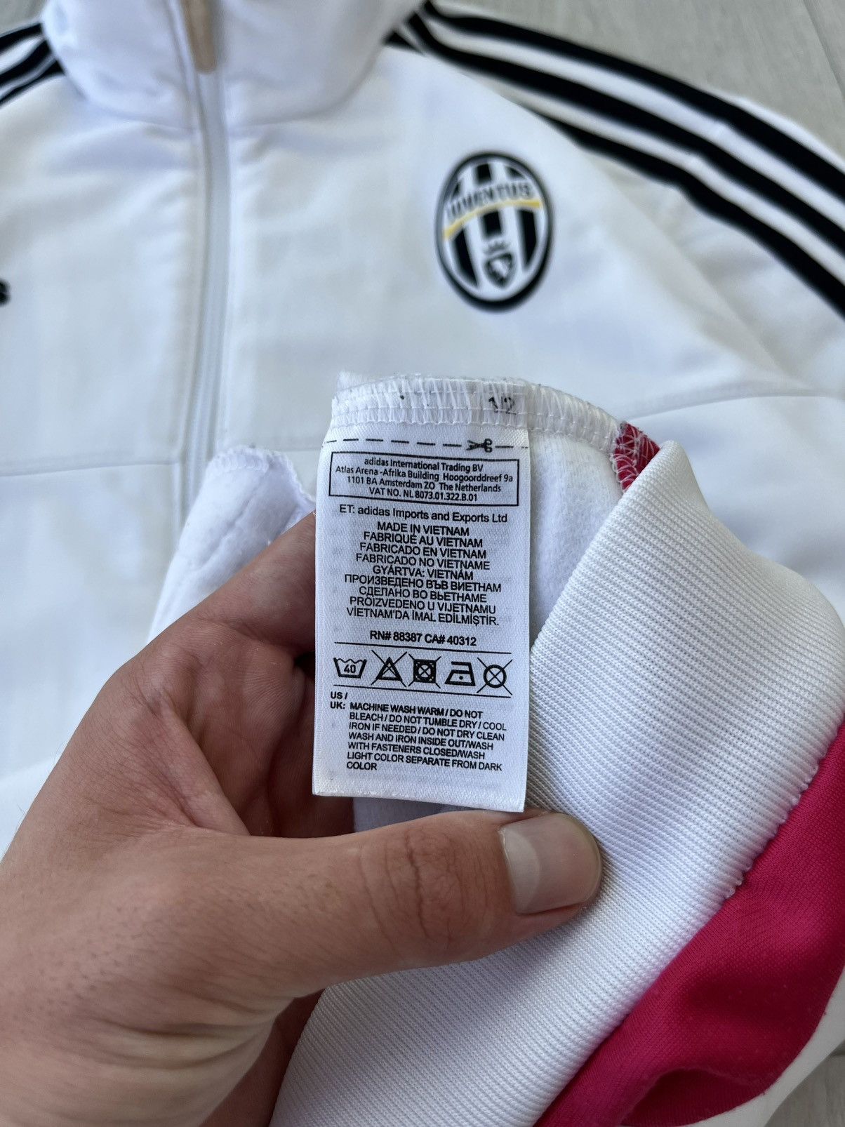 Adidas Vintage Adidas Juventus Track Jacket Soccer Blokecore Y2K 90 Size US M / EU 48-50 / 2 - 7 Thumbnail