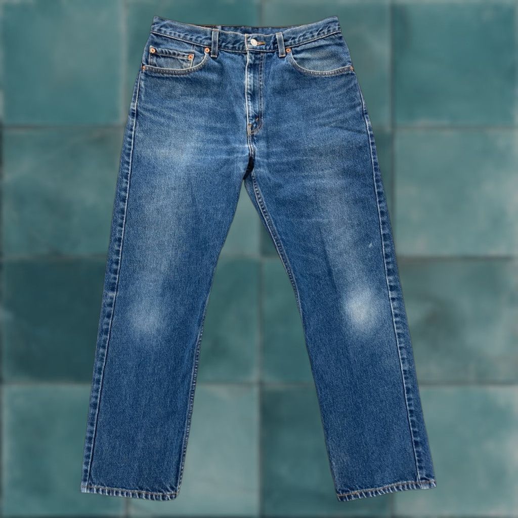 Levi's VINTAGE Levi's 505 Jeans Mens 34x30 Regular Fit Straight Blue Denim 2002 Y2K Levi's 505 5-Pocket Design Jeans Mens Blue Denim Regular Size US 34 / EU 50 - 1 Thumbnail