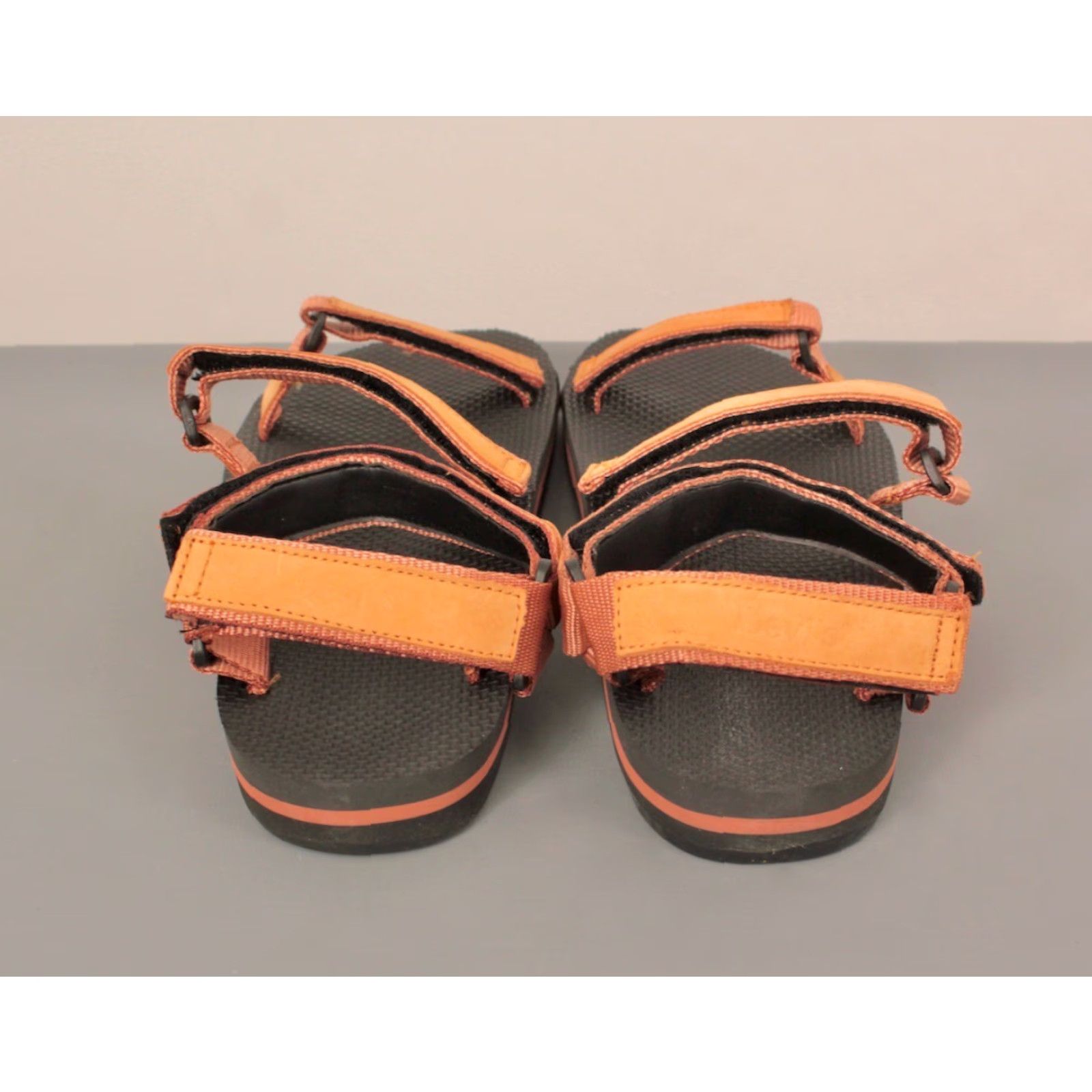Levi's VINTAGE Levi's Sandals Mens 9 M Tan Leather 1990s Y2K Discos Nostalgic Footwear Size ONE SIZE - 4 Thumbnail
