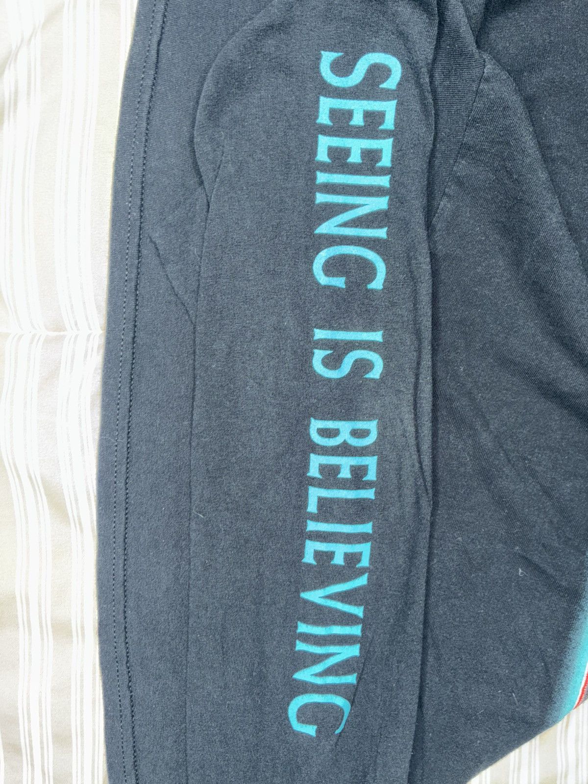 Travis Scott Travis Scott Seeing Is Believing Long Sleeve Tee Size US XL / EU 56 / 4 - 4 Thumbnail