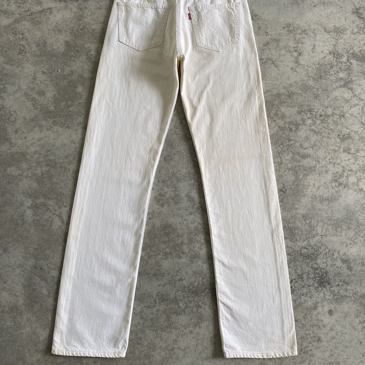 Levi's Size 30x34 Vintage 2004 Levi’s 501 Off White Denim Jeans Size US 30 / EU 46 - 12 Thumbnail