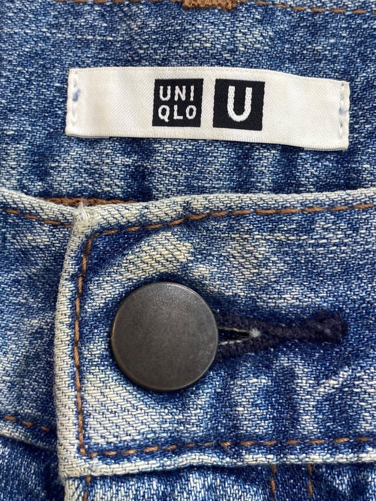 Uniqlo Uniqlo Faded Blue Wash Style Baggy Jeans Size US 30 / EU 46 - 10 Thumbnail