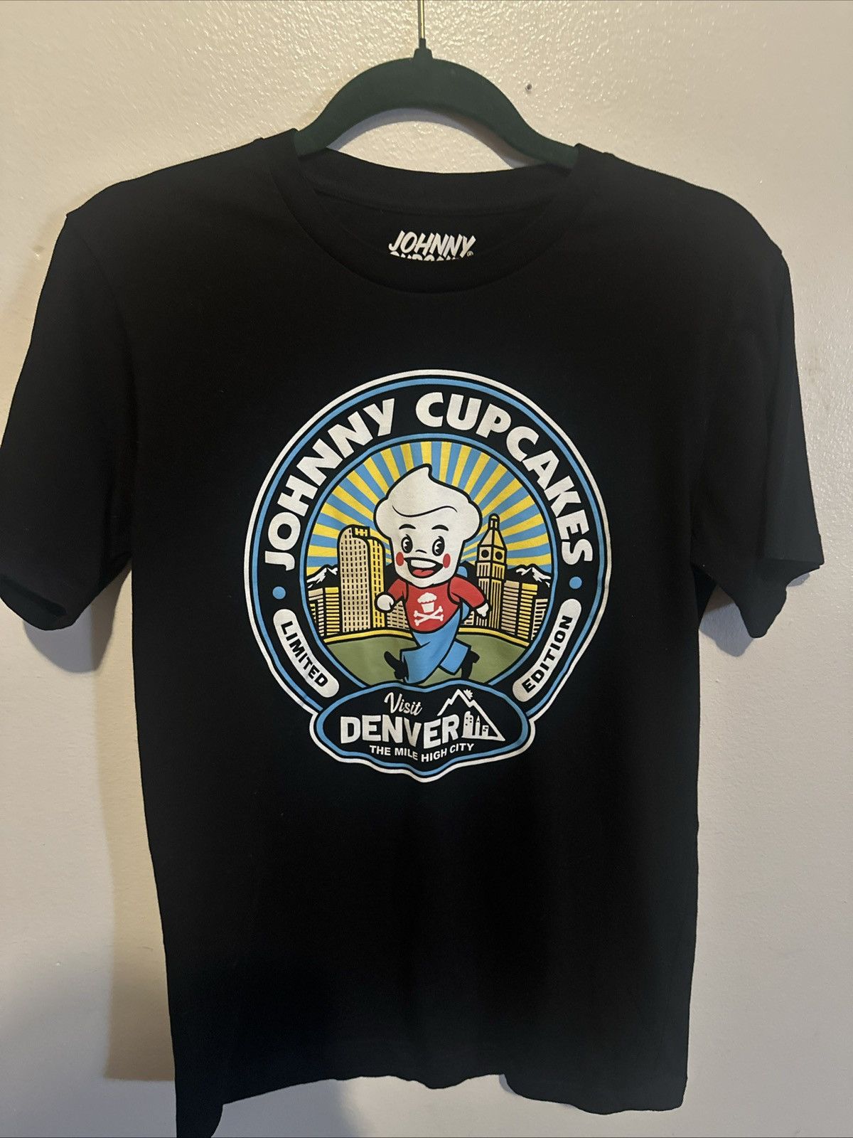 Johnny Cupcakes Johnny Cupcakes Limited Edition Men’s T Shirt Size S Size US S / EU 44-46 / 1 - 1 Thumbnail