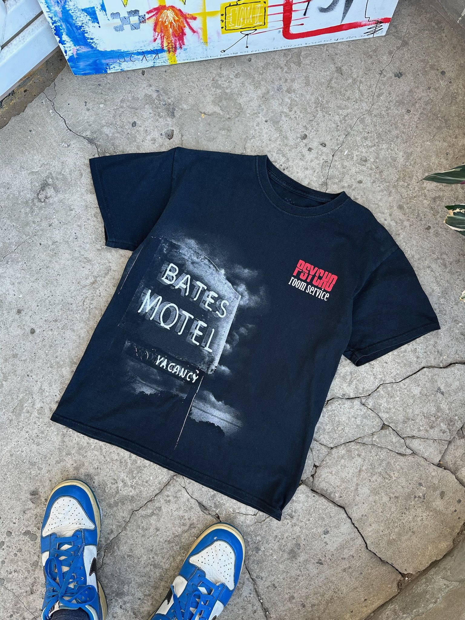 Universal Studios PSYCHO BATES MOTEL HORROR TEE VINTAGE MOVIE Size US M / EU 48-50 / 2 - 1 Thumbnail