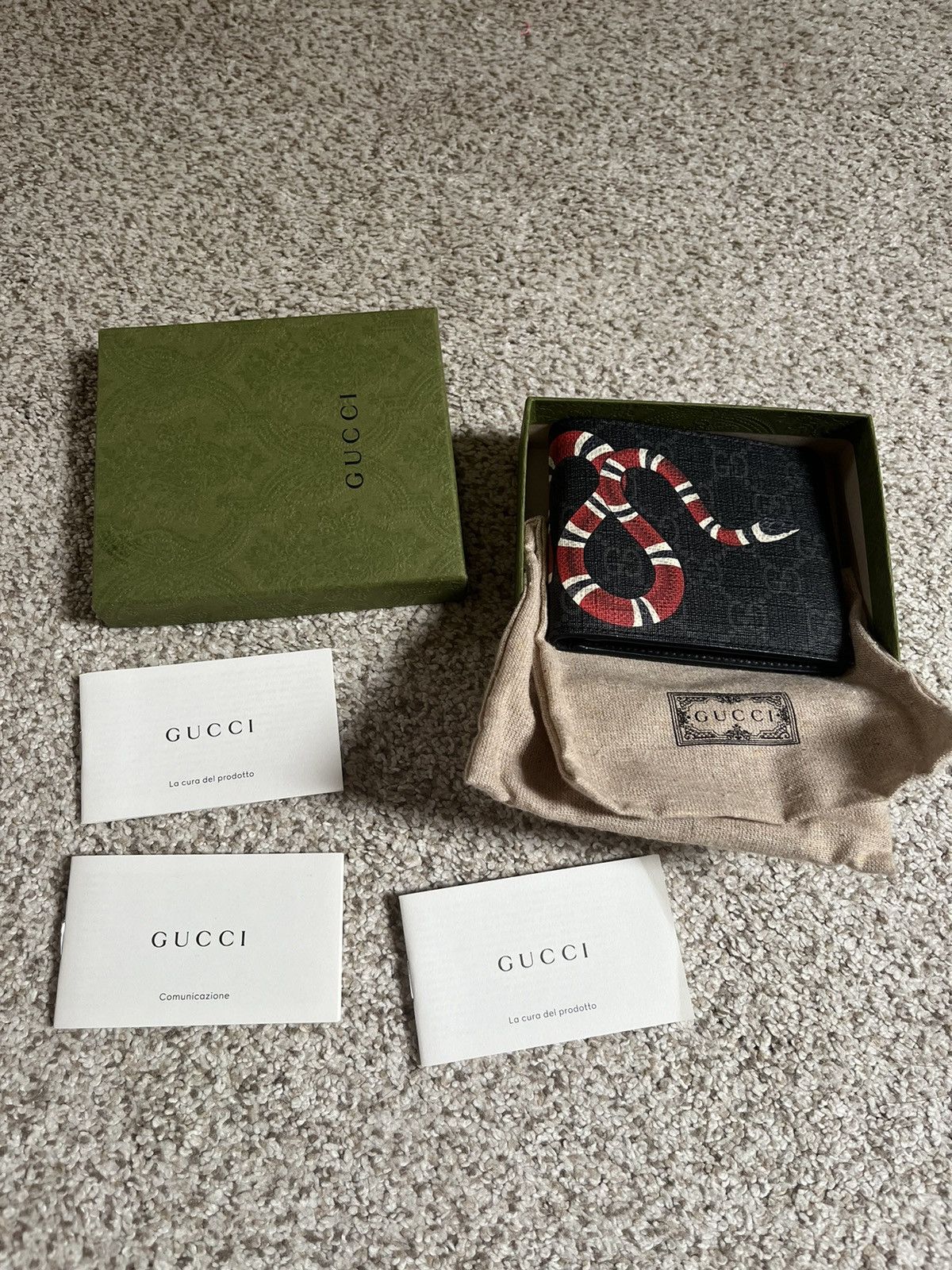 Gucci snake wallet price sale