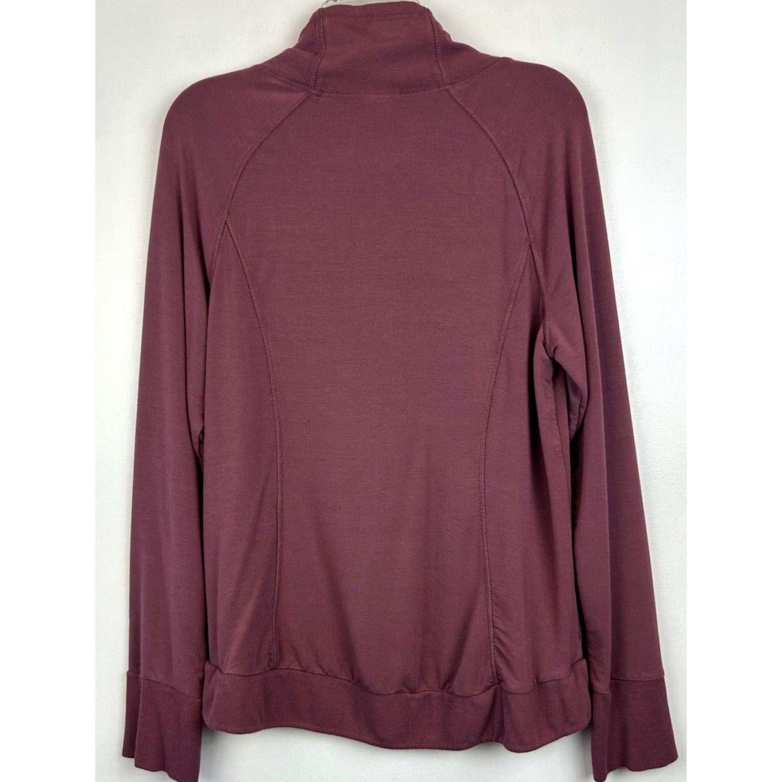 Vintage Yogalicious Womens Sweatshirt L Pink Round Neck Pullover Activewear Casual Stretch Modal Regular Sleep? (Note: no extra text) Size L / US 10 / IT 46 - 2 Thumbnail