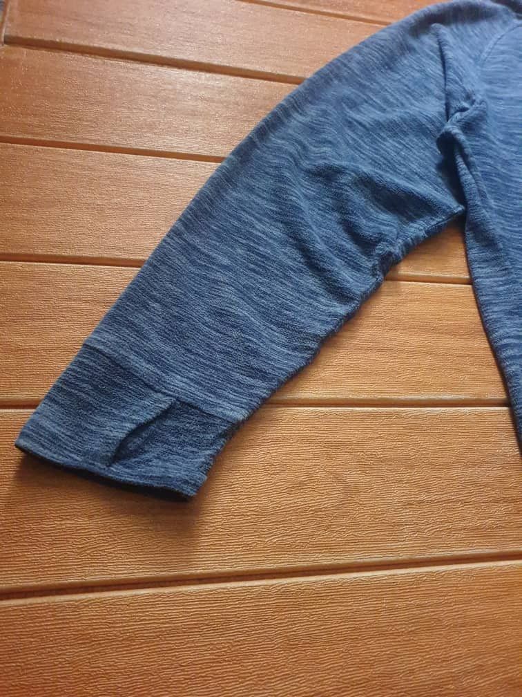 Japanese Brand Outdoor blue colour half zipper Longsleeve shirt Size US L / EU 52-54 / 3 - 8 Thumbnail