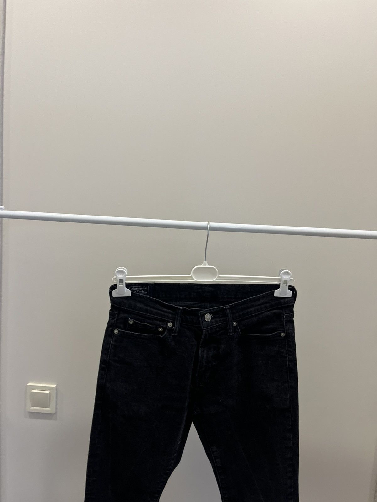 Abercrombie & Fitch Vintage wash Abercrombie & Fitch black jeans Size US 32 / EU 48 - 2 Thumbnail