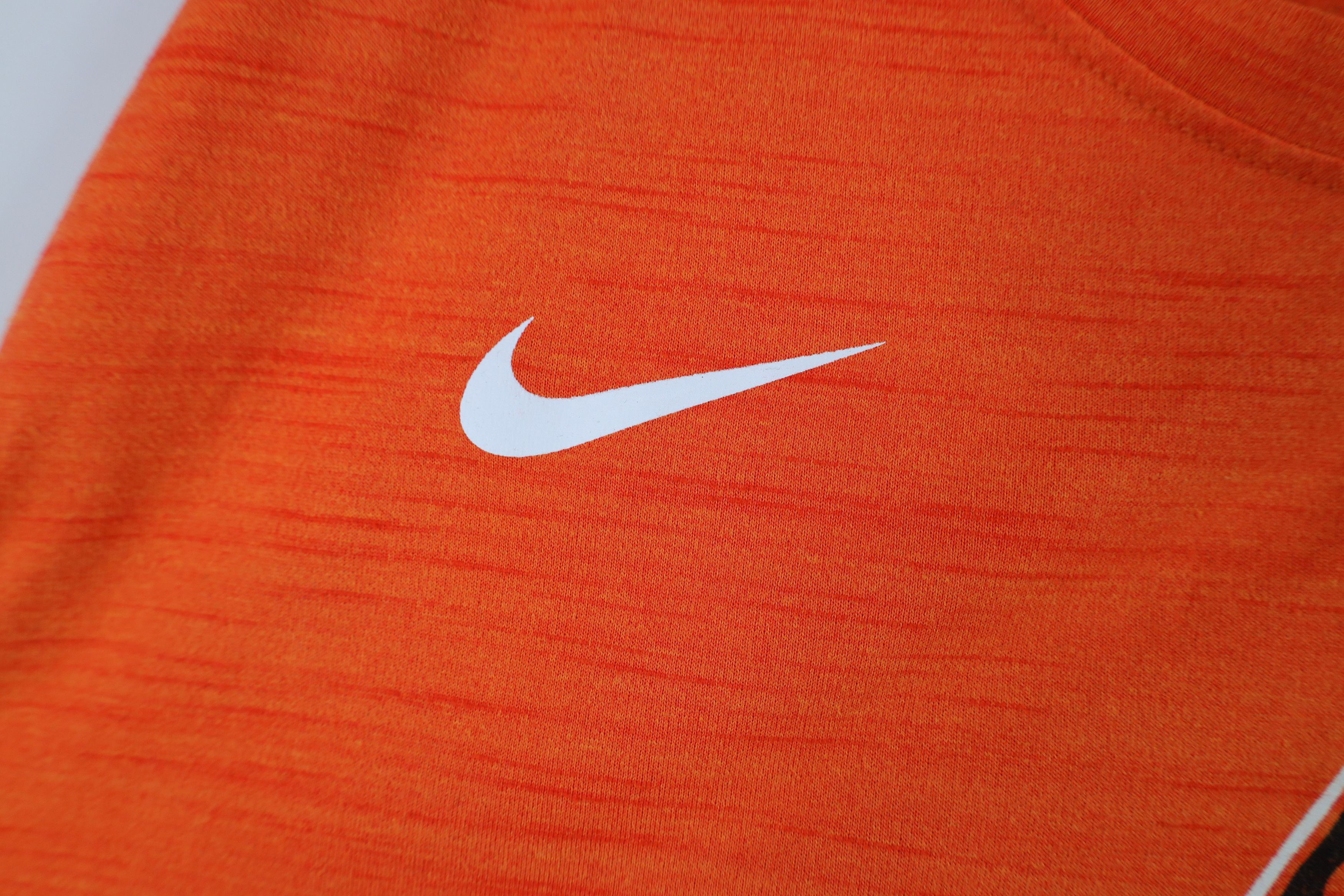Nike × Vintage Nike Bowling Green State University Hockey T-Shirt Orange Size US XL / EU 56 / 4 - 5 Thumbnail