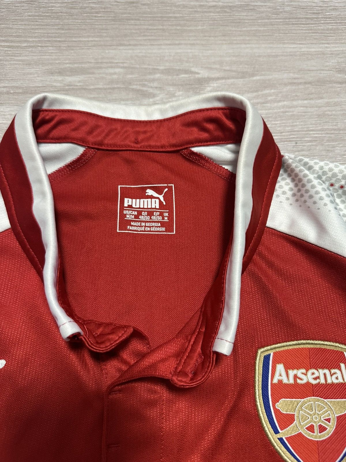 Puma Arsenal London Puma Y2k Streetwear 2017/18 Shirt Soccer Size US M / EU 48-50 / 2 - 13 Thumbnail