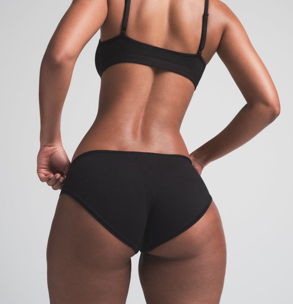 Kim Kardashian × SKIMS Skims Cotton Jersey Heart Hipster Soot Black Medium Size 30" / US 8 / IT 44 - 6 Thumbnail