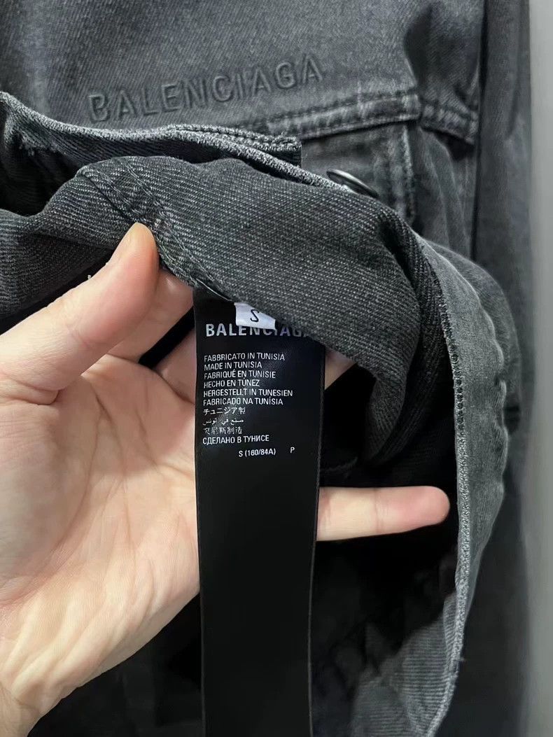Balenciaga Balenciaga made old damaged embroidered Logo denim jacket-2 Size US S / EU 44-46 / 1 - 5 Thumbnail
