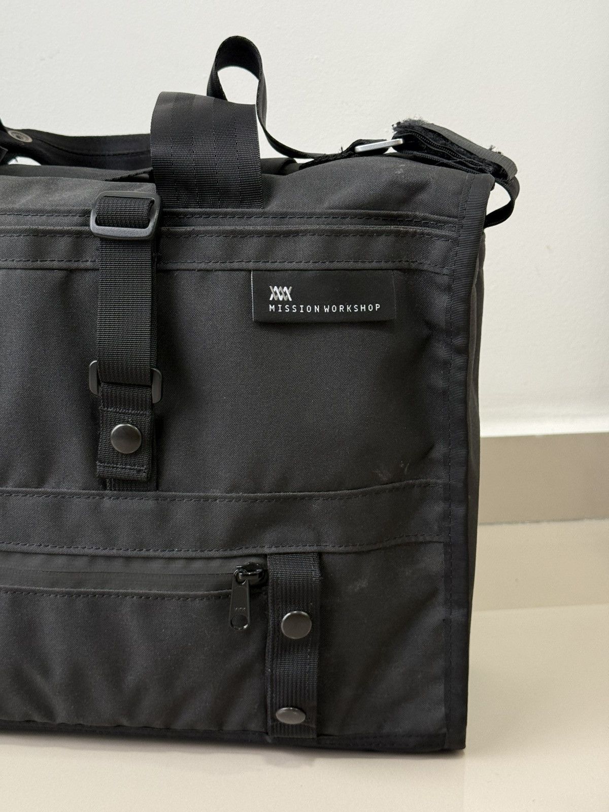 Mission Workshop Mission Workshop Transit Laptop Massanger Size ONE SIZE - 2 Thumbnail