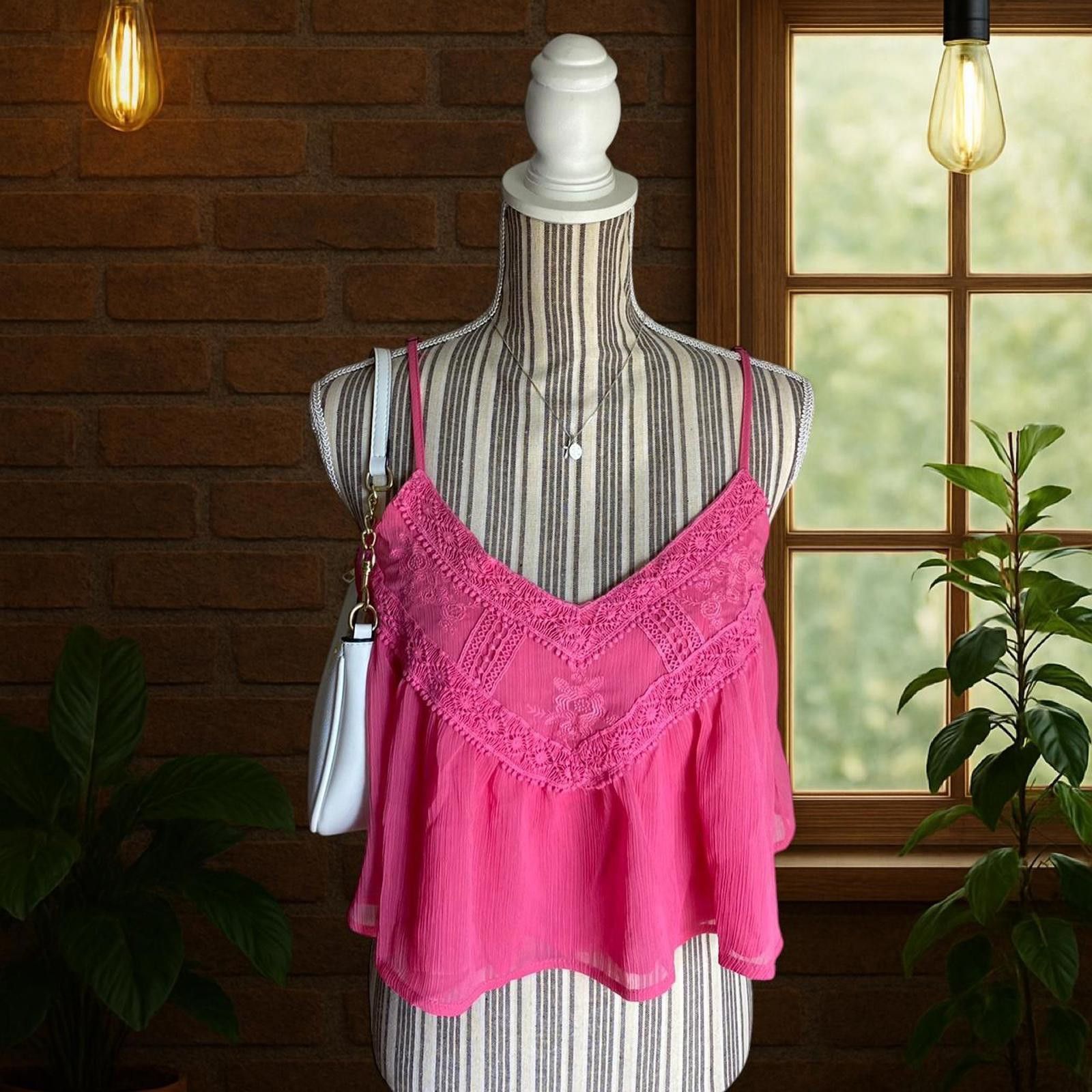 Francesco Smalto Pink Mi-ami lace cami top with adjustable straps Size S / US 4 / IT 40 - 1 Thumbnail