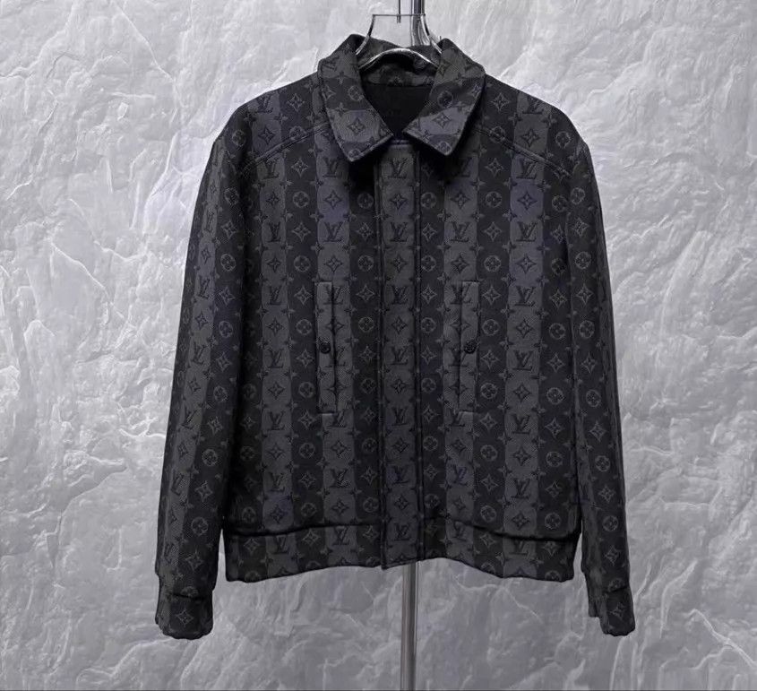Louis Vuitton Louis Vuitton Men's Denim Jacket Size US M / EU 48-50 / 2 - 1 Thumbnail
