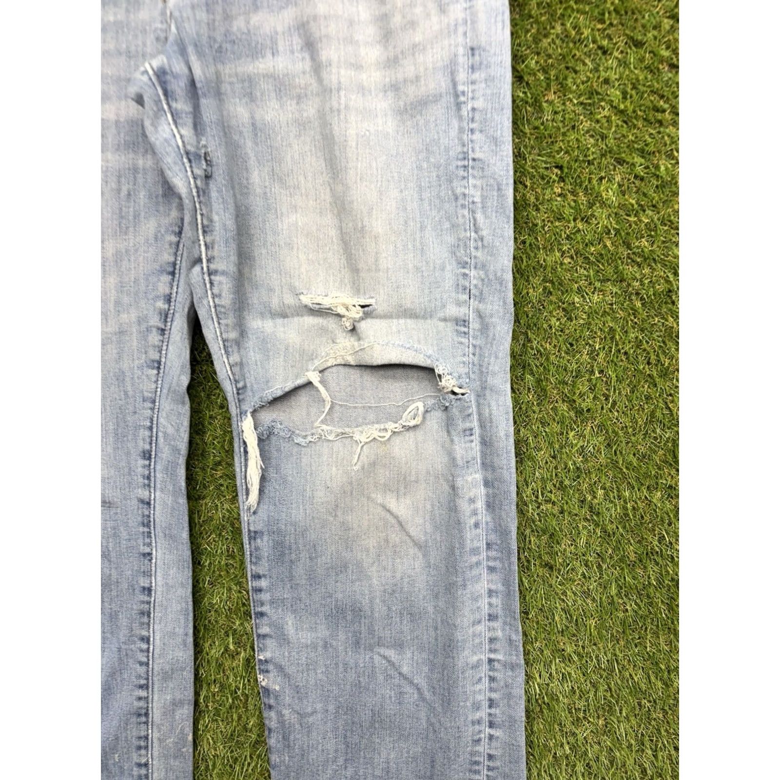 American Eagle Outfitters American Eagle Jeans Mens 32x28 Bootcut Light Wash Denim 5-Pocket Regular Rise Mid Blue Jeans Mens Size US 32 / EU 48 - 3 Thumbnail