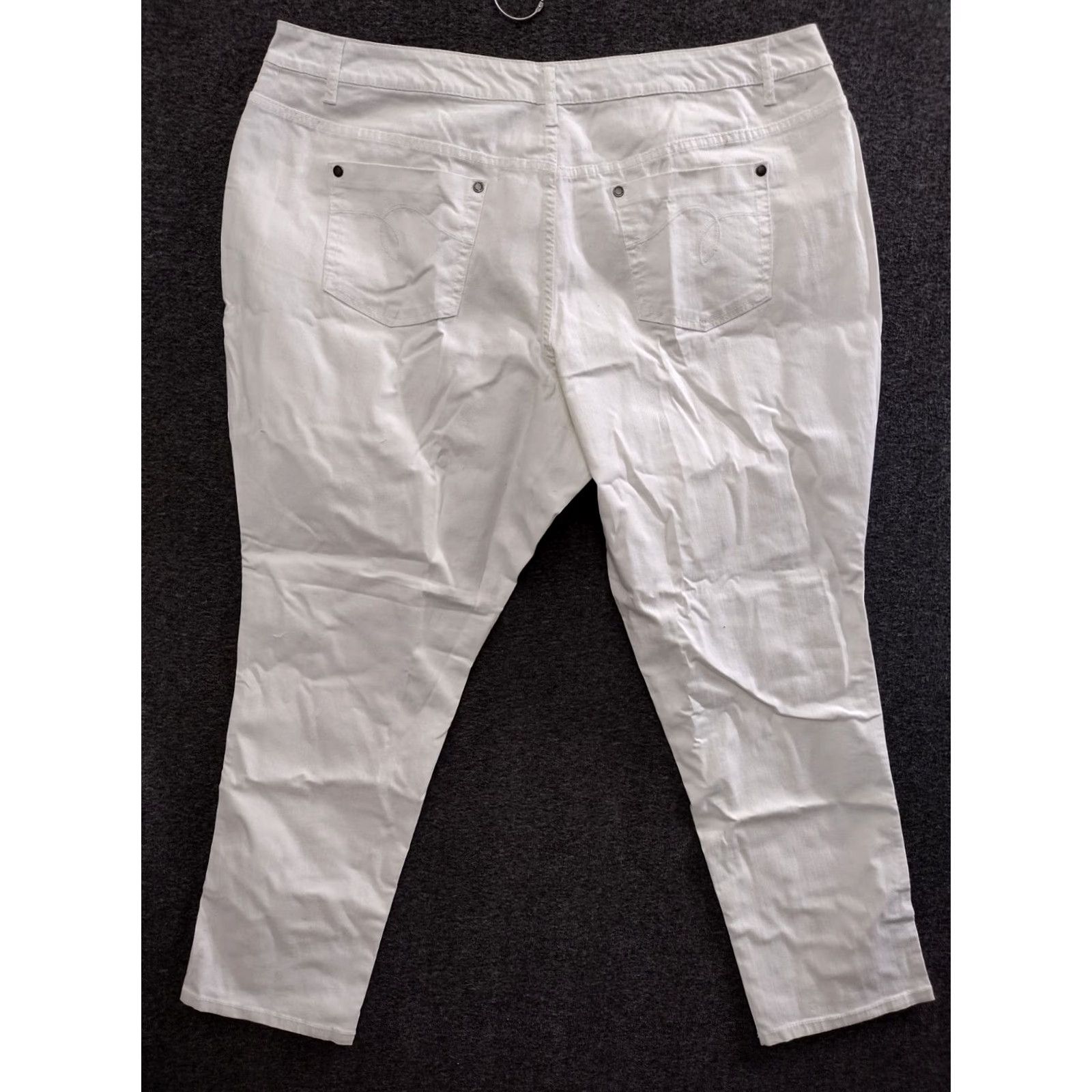Avenue Avenue Jeans Women's White Tapered Skinny 26 Denim 5-Pocket Stretch High Rise Jeans Size 26" / US 2 / IT 38 - 2 Thumbnail