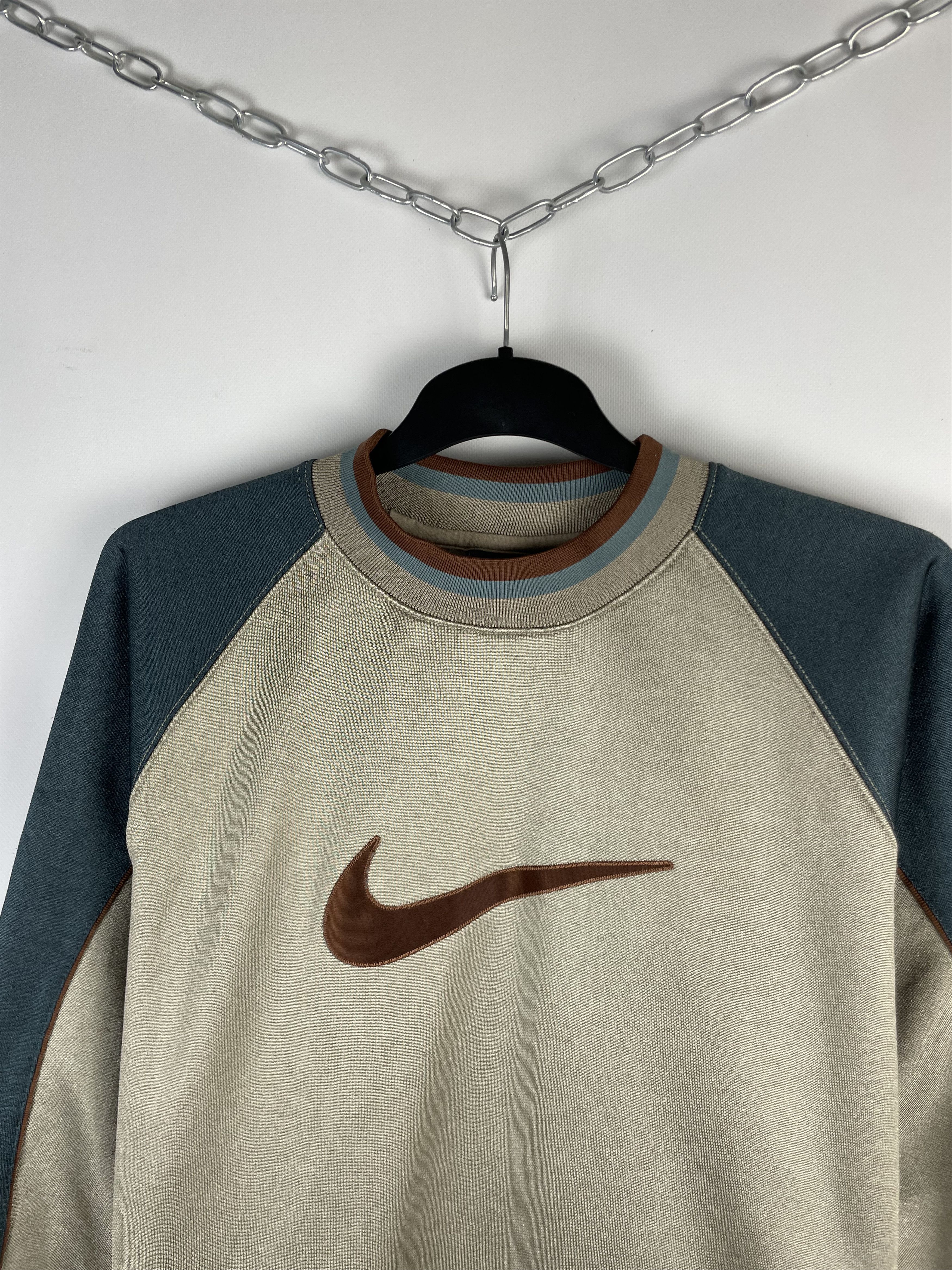 Nike Vintage Nike Big Logo sweatshirt Size US M / EU 48-50 / 2 - 3 Thumbnail