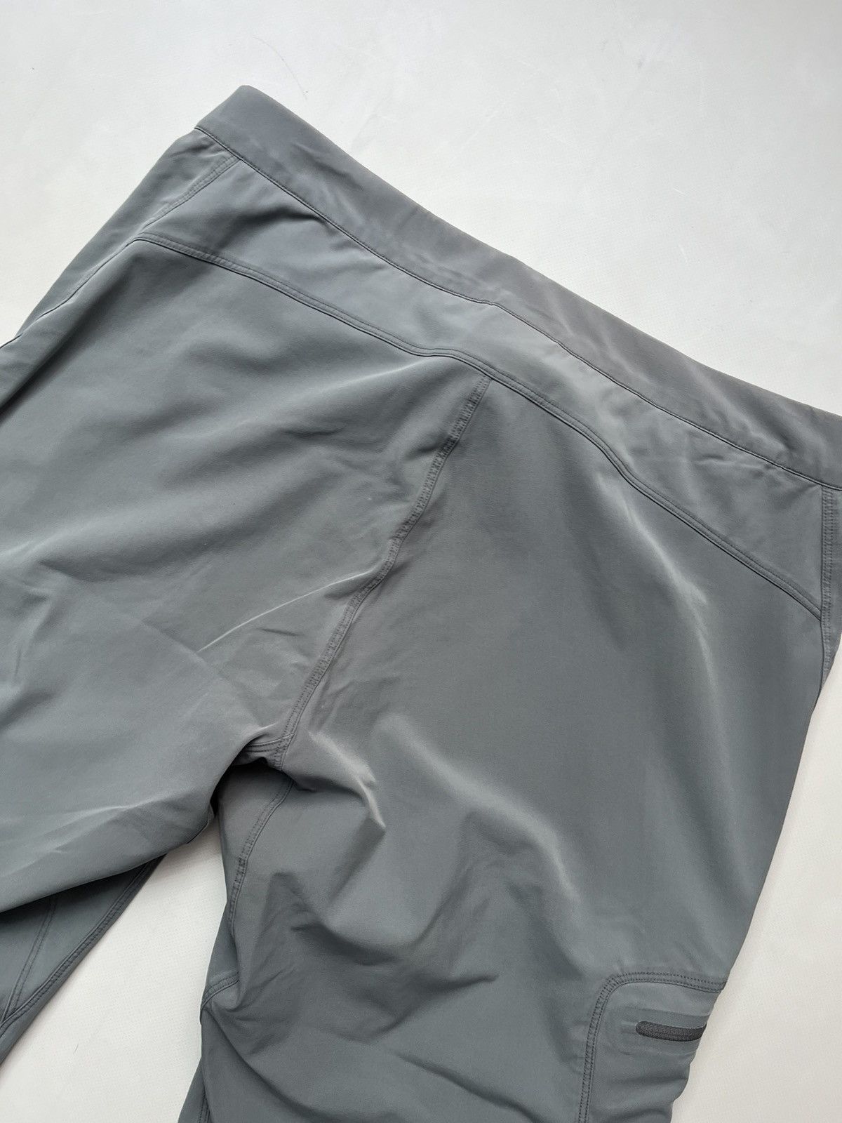 Arc'teryx Arc’teryx tracking pants Size US 36 / EU 52 - 16 Thumbnail