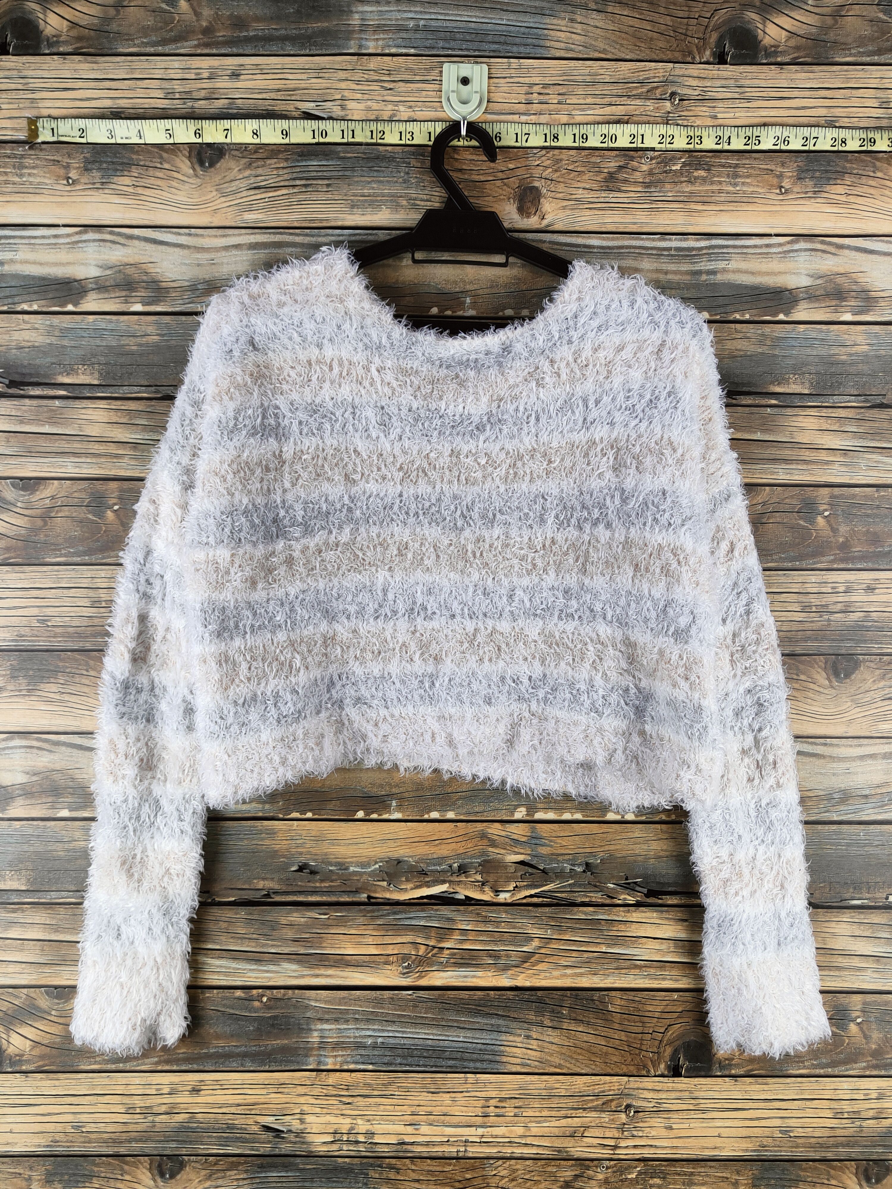 Japanese Brand DL Ray Cassin White Gray Fur Mohair Knitwear #46-952 Size M / US 6-8 / IT 42-44 - 7 Thumbnail