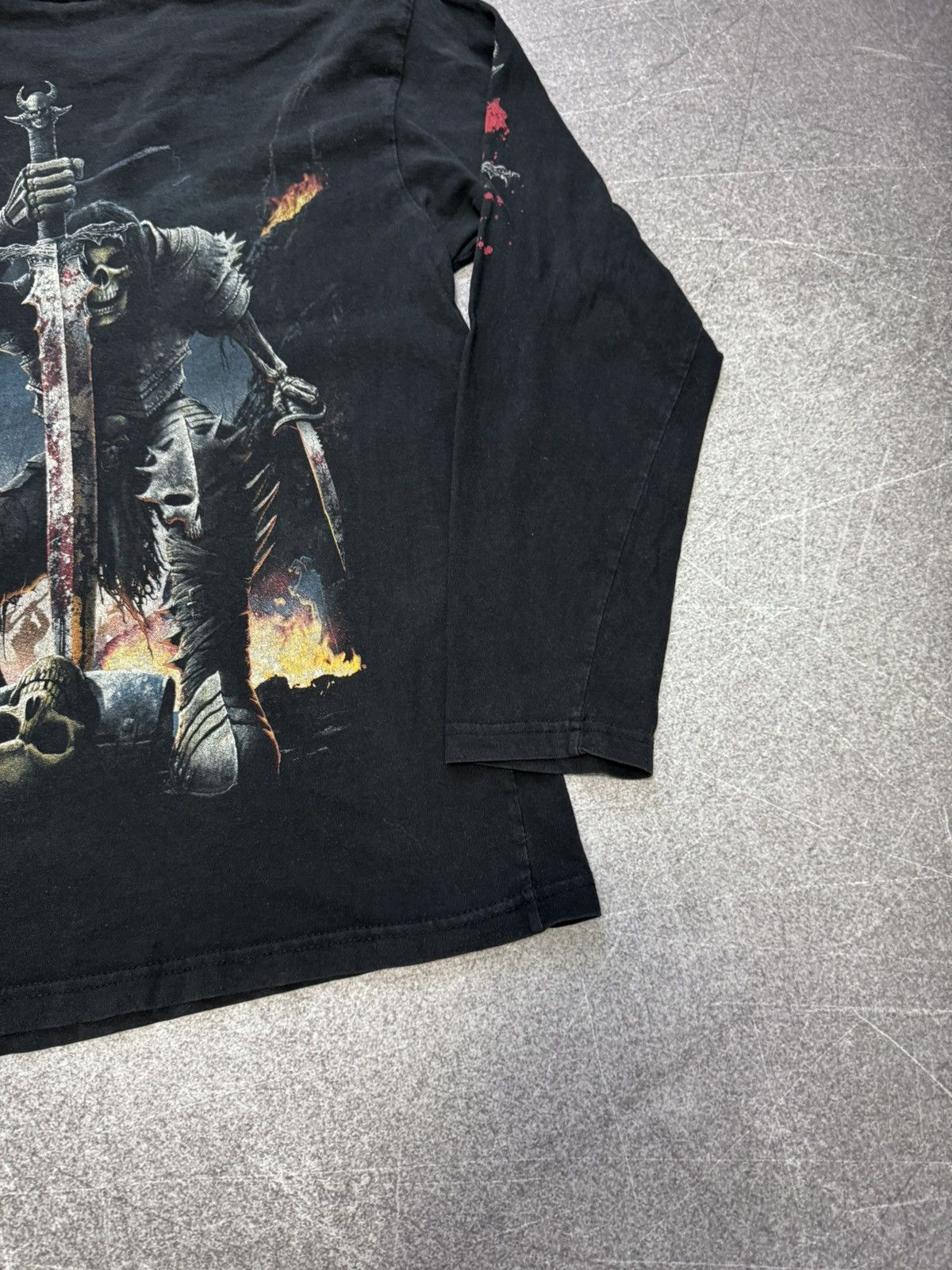 Vintage Vintage 90s Skull Longsleeve Spiral Y2K Affliction Style Size US M / EU 48-50 / 2 - 13 Thumbnail