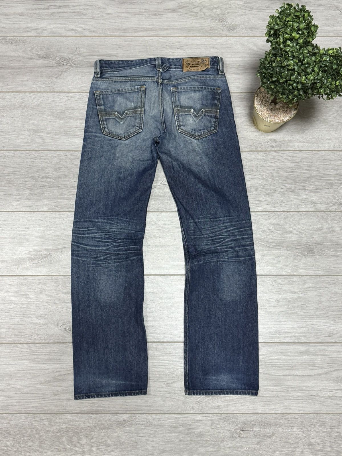 Diesel CRAZY DIESEL LARKEE JEANS Size US 30 / EU 46 - 1 Thumbnail