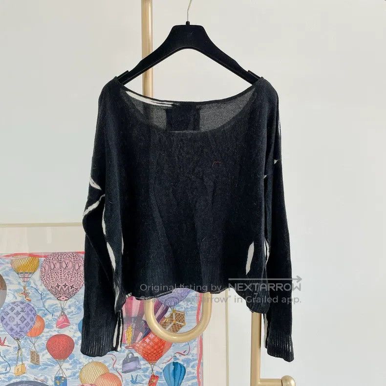 Prada Prada Black cashmere knit sweater Size XS / US 0-2 / IT 36-38 - 2 Thumbnail