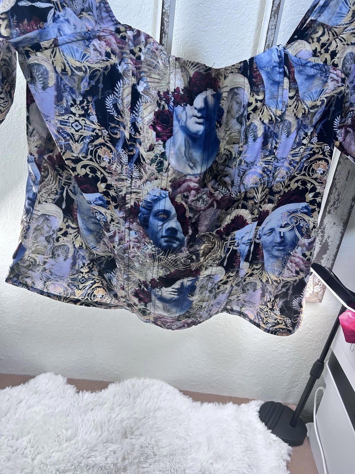 Other PRETTY LITTLE THING Size 22 Renaissance Sleeve Corset Zip Size XL / US 12-14 / IT 48-50 - 5 Thumbnail