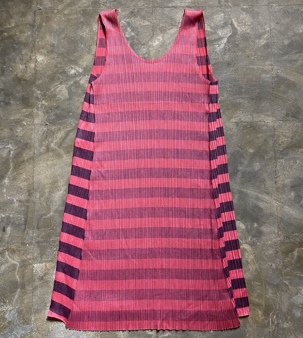 Pleats Please Issey Miyake Pleats Please Striped Dress Size M / US 6-8 / IT 42-44 - 3 Thumbnail