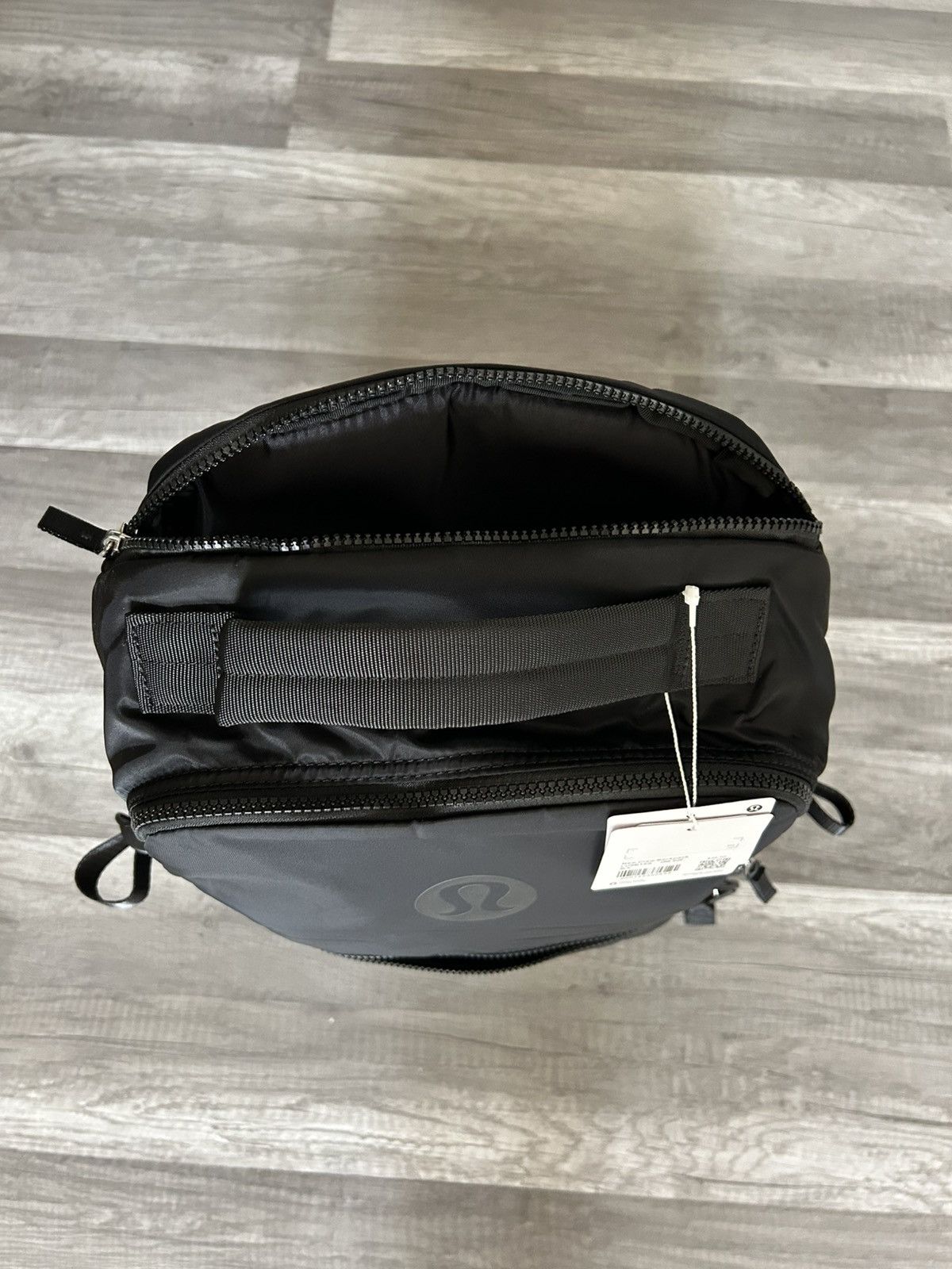 Lululemon Lululemon Backpack New Crew Black New With Tags 22L Size ONE SIZE - 9 Thumbnail